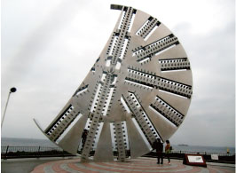 カッターフェイス