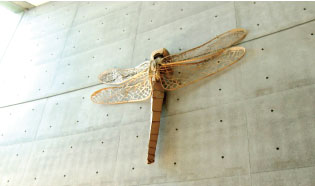 昆虫オブジェの画像